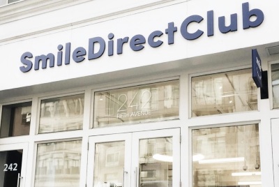 Photo of a SmileDirectClub storefront.